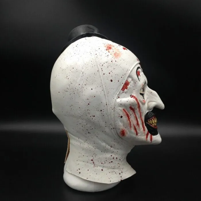 Maschera TERRIFIER autografata da Pooya Mohseni nel film "Cat Lady"