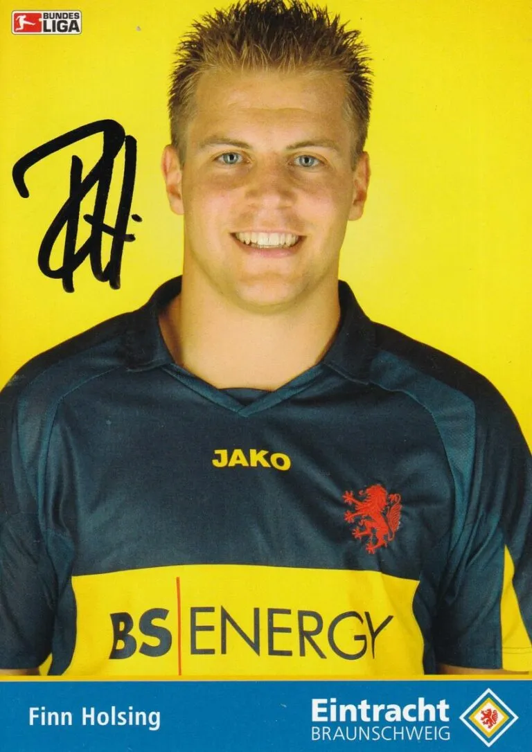 Cartolina ufficiale Eintracht Braunschweig autografata da Finn Holsing