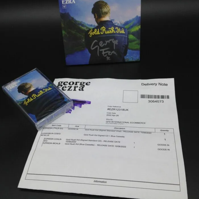 Blue Cassette + hand signed Cd Gold Rush Kid autografato da George Ezra