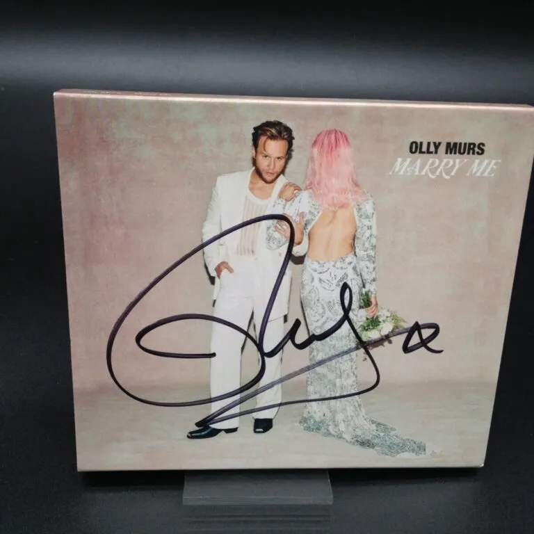 Olly Murs – Marry Me hand signed cd autografato