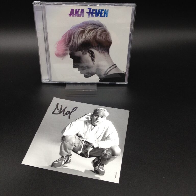 Aka 7even – Aka 7even (hand signed autografato) CD