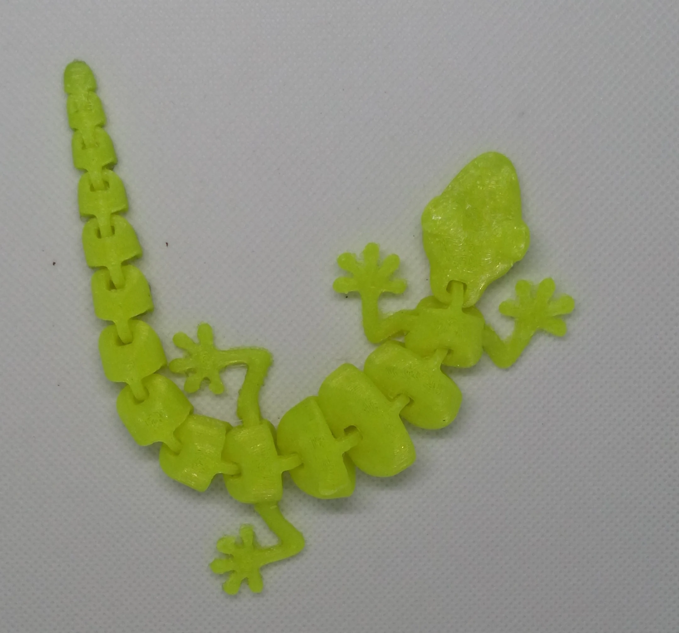Stampato in 3D – Geko della fortuna snodabile (monocolore)