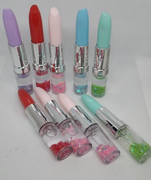 Penna a forma di rossetto