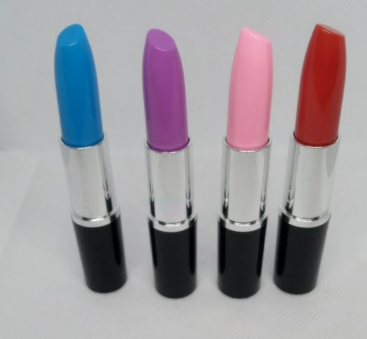 Penna a forma di rossetto