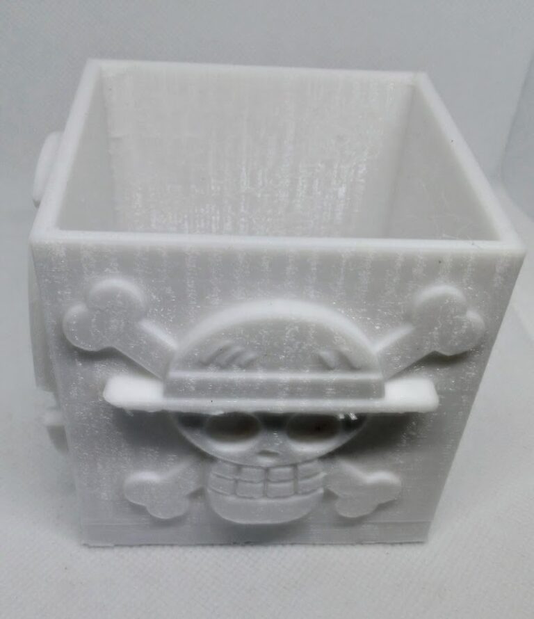 One Piece Portaoggetti quadrato – Stampa 3D